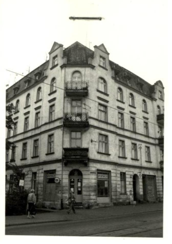 Narożna kamienica secesyjna